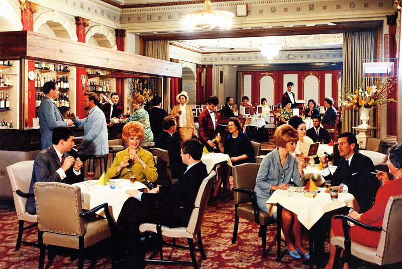 Menzies Hotel: Inside the dining room.